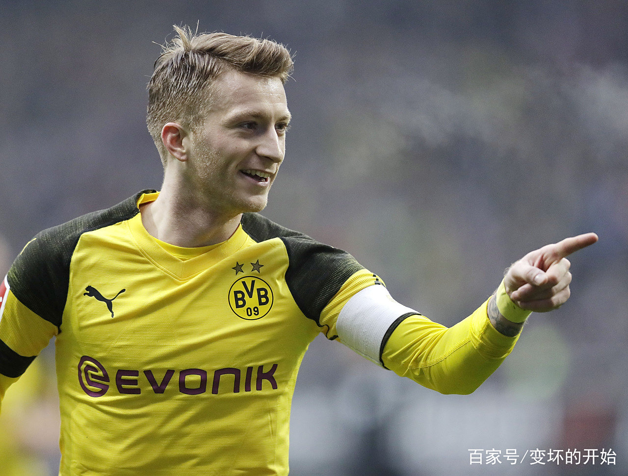 九游体育入口-巴黎圣日耳曼内部会议纪要流出——冲刺阶段回应争议，德国杯使命明确，资深球员宣示担当的简单介绍